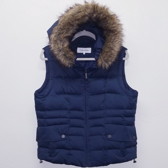 Calvin Klein Jackets & Blazers - Calvin Klein Puffer Vest